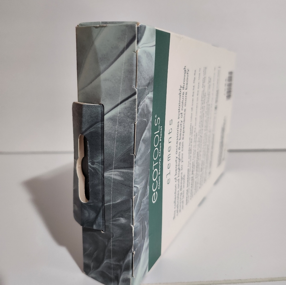 Ecotools Face Kit - Picture 4 of 6